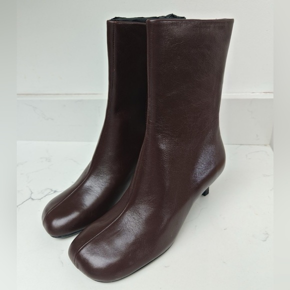 NWOT. Zara Brown Leather Ankle Boots. Kitten Heels. Size 8. - Picture 5 of 9